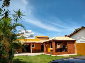 Casa Prado Indaia - 50 mts Praia - WiFi Fibra Home Office